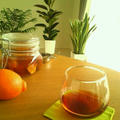 フルーツブランデー　ミネオラオレンジとドライイチジク　温かい紅茶