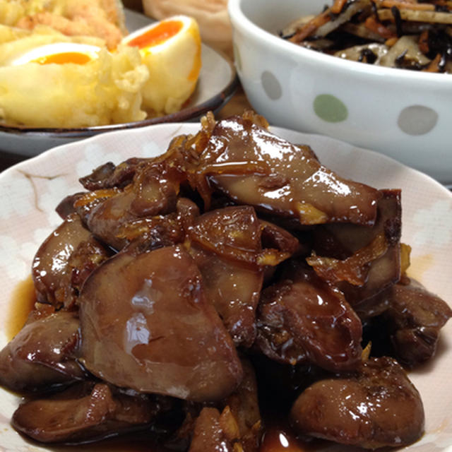 鶏レバーの甘辛生姜煮です☆