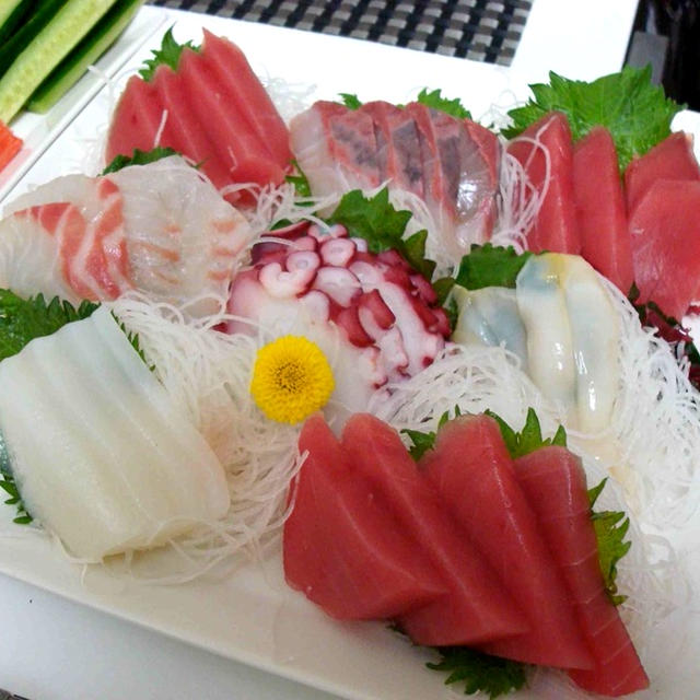 手巻き寿司（Temaki Sushi）