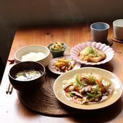 キャベツで八宝菜・献立。土鍋でごはん。