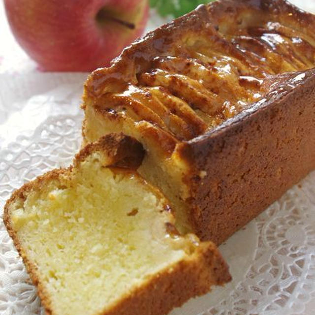 りんごとシナモンのチーズケーキ By 高羽ゆきさん レシピブログ 料理ブログのレシピ満載