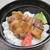 すだちをキュと搾りご飯に混ぜ込んだ角煮丼