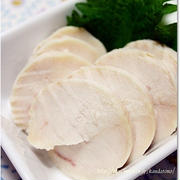 レンジで3分♪塩麹で超簡単鶏ハム