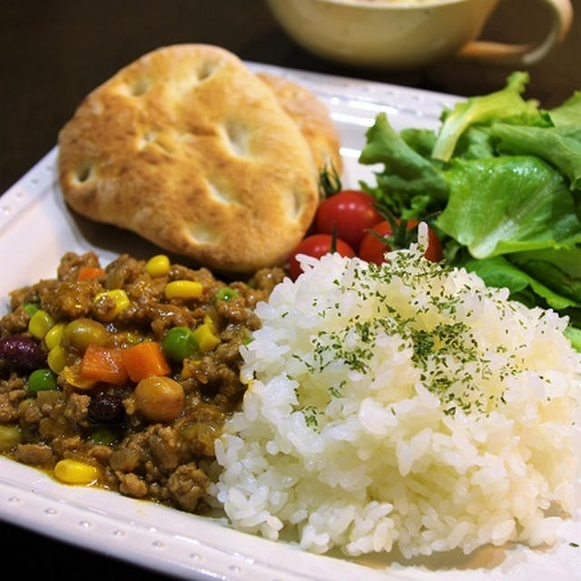 カレールーで作る！我が家の簡単ドライカレー