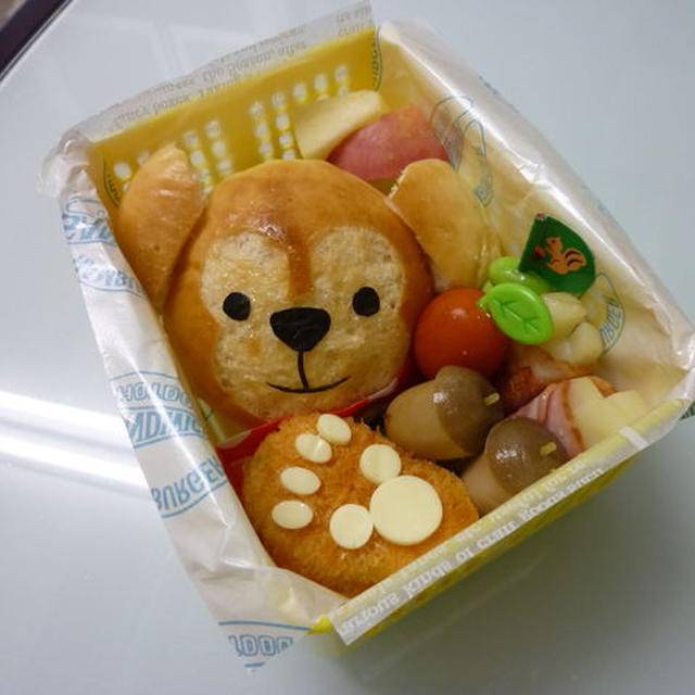 10月20日　パンでダッフィー弁当