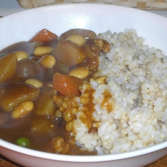 大豆入りチキンカレー