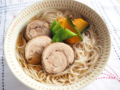 子供が喜ぶ紅茶鶏のにゅうめん