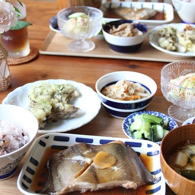 かれいの煮つけ定食。