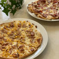 お休みのランチは手作りピザ生地で・・ツナとコーンのピザ !!