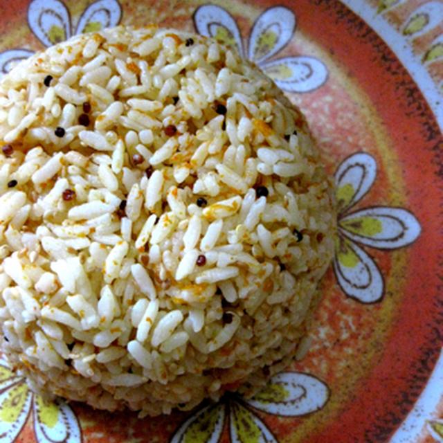 雑穀入り人参ご飯 。