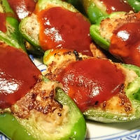 爽やかバジル香る☆ピーマンの肉詰め～甘酢ソース。