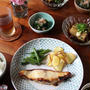 真鯛の西京焼き・プレート と なすの冷やし鉢。