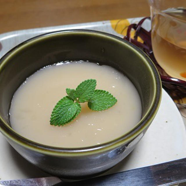 夏の冷たいおやつ　オレンジ風味の水ようかん