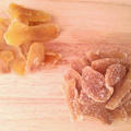 シロップ作りの残り生姜で作る、生姜糖・セミドライジンジャー
