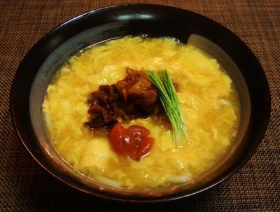 鶏卵うどん牛肉の時雨煮添え