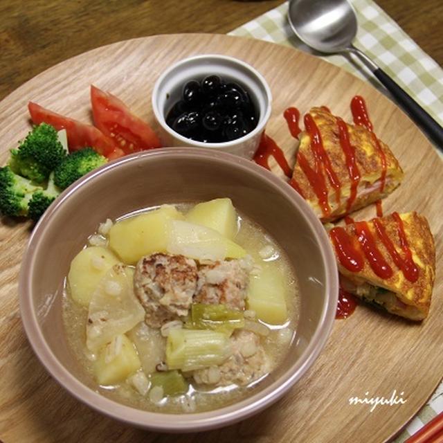 冷え性対策 鶏だんごと長ねぎと押し麦のおかずスープ By Miyukiさん レシピブログ 料理ブログのレシピ満載