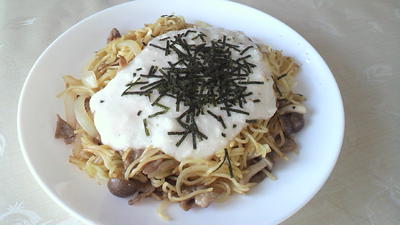マルちゃんのやまかけ焼きそば