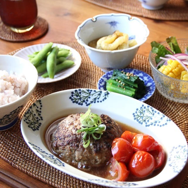 ビーフハンバーグとミニトマトのだし煮・献立。