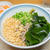 わかめたっぷり冷やしたぬき蕎麦