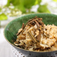 春の味！蕨ご飯