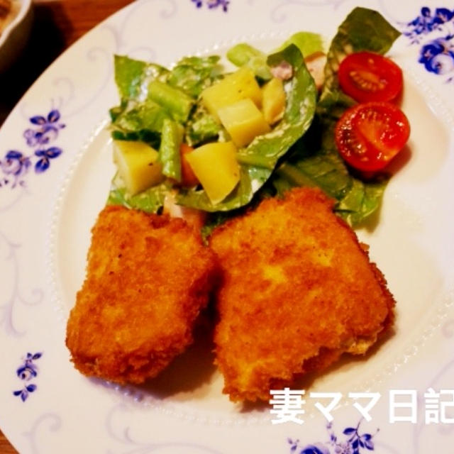 レンジで便利な「シャウエッセン」♪ 　Fried Fish & Salad