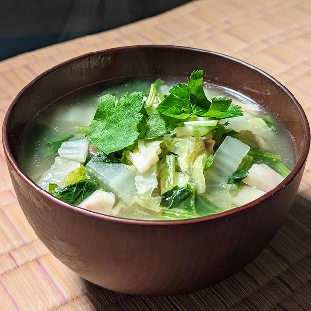 【体調不良に備えた作り置き】胃腸にやさしい野菜とささみの和風くたくたスープ