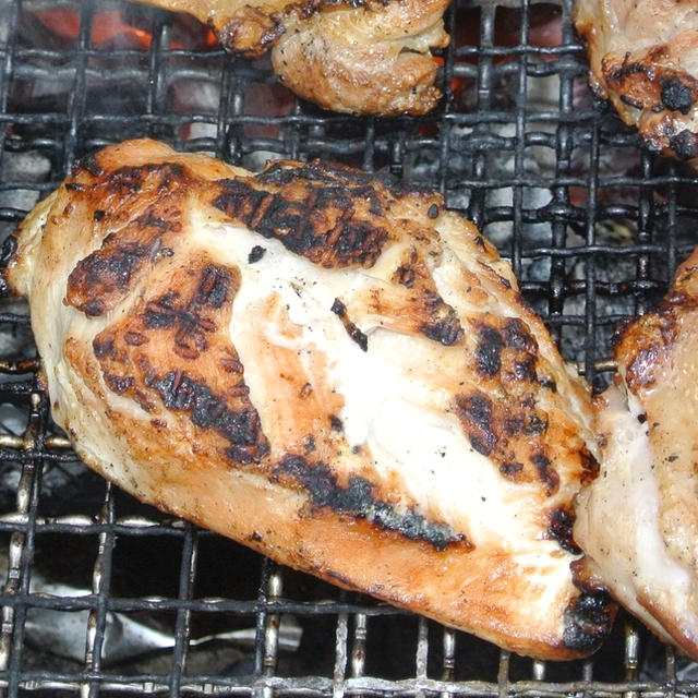 鶏胸肉（ブロック）の炭火焼