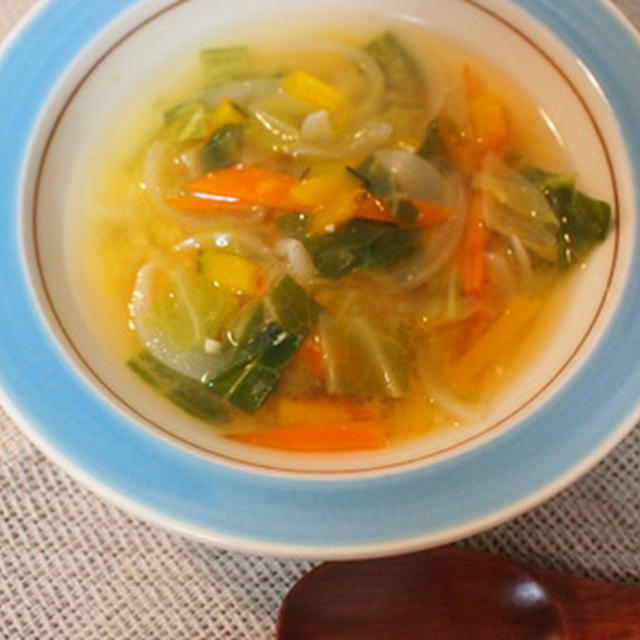 ほっと落ち着く…４種の野菜の甘いスープ