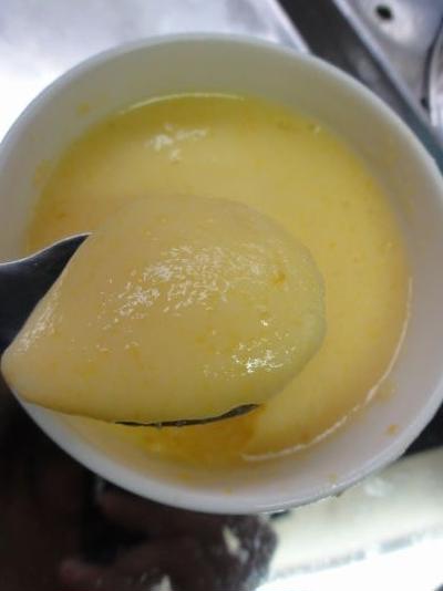 生クリームなし★黄桃で作るヨーグルトムース