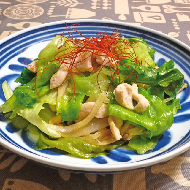 鶏肉とレタスのシャキシャキ炒め