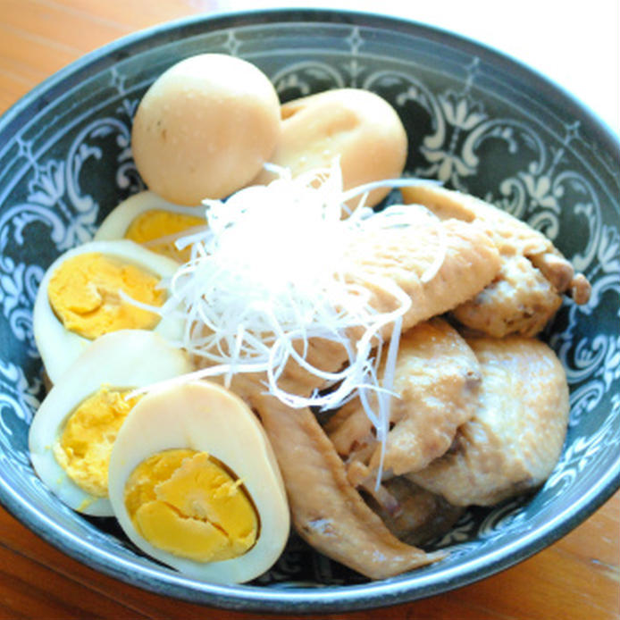 2. 鶏手羽先とゆで卵のガーリックポン酢煮