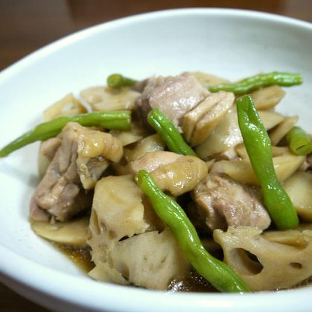 鶏肉とれんこんの煮物♪