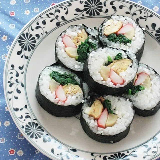 韓国風のり巻き＆根菜たっぷりごま味噌豚汁と牡蠣のチャウダー