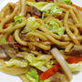 春野菜の焼きうどん＜お出汁の風味豊かな醤油味＞