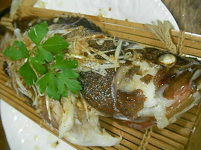 キジハタの中華風蒸し魚　お仕置き風