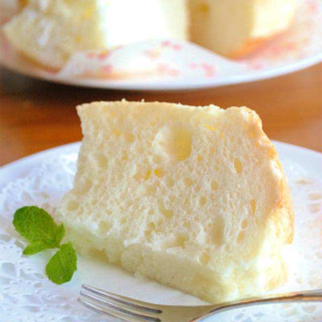 卵白だけで作る 真っ白な ふわふわシフォンケーキ By 四万十みやちゃんさん レシピブログ 料理ブログのレシピ満載