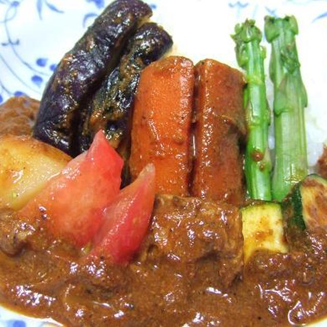 ルーも油も使わない♪夏野菜てんこもりカレー