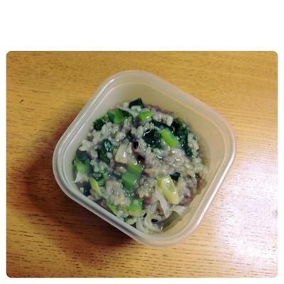 小松菜とネギと生姜の黒米入り玄米粥