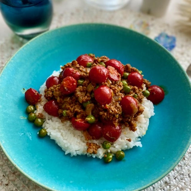 GWはカレーを作ろう！トマトごろごろスパイスキーマカレー（pr）