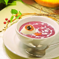 ハロウィン♪紫芋パウダーで簡単かぼちゃの魔女スープ 目玉入り