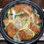 炭火で作る『チキンカツ煮』のタジン蒸し
