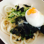 白だしでぶっかけうどん