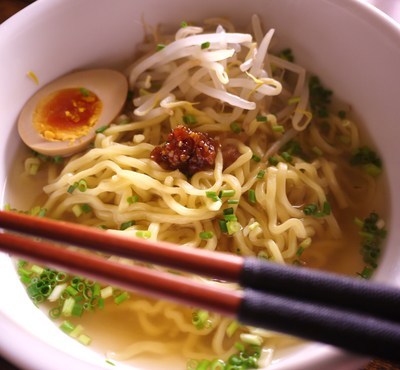 焼肉タレで即席ラーメン