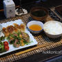（夕飯）　豚肉と油揚げの甘辛煮と餃子