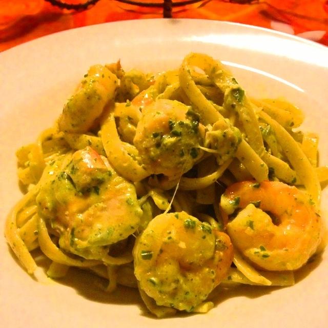 Pesto Cream Sause Fettucine