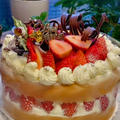 苺たっぷりのちょっと贅沢なノンオイルスポンジ台でデコレーションケーキを作りました・・・ by pentaさん