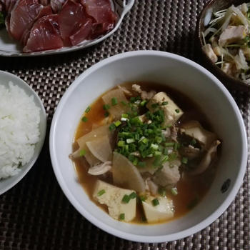 豆腐と豚肉の辛スープ