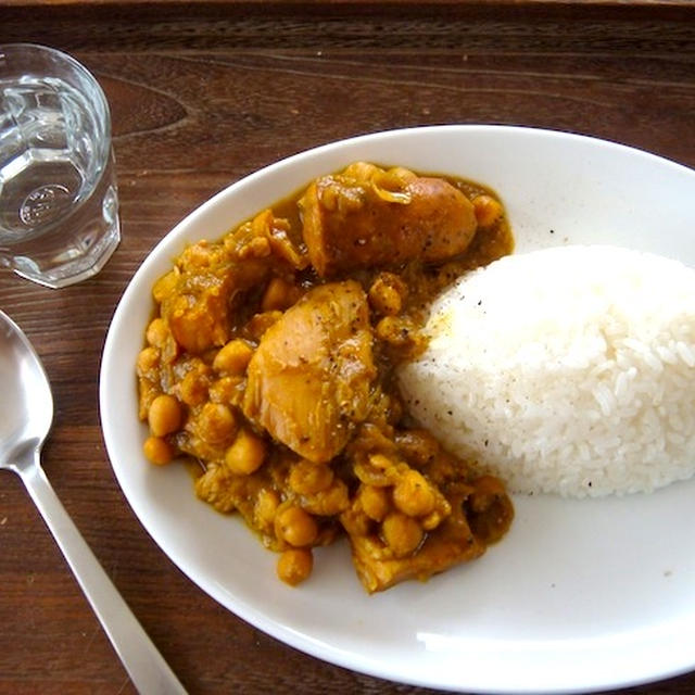 ひよこ豆と鶏肉のがっつりカレー