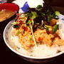 Poke Bowl と Tasty Chicken