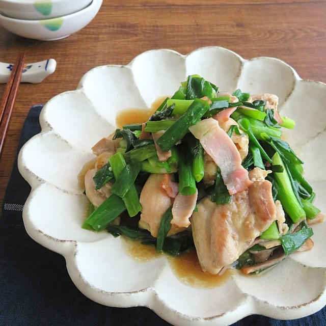 ごはんがすすむ和総菜◎鶏もも肉と青ねぎのにんにくじょうゆ炒め